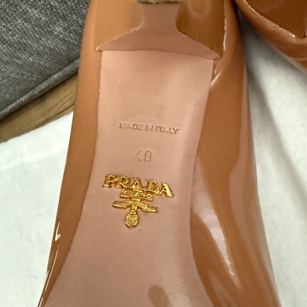 Authentic Prada Patented Leather Tan Heels, Size 40 (fit like US 9.5) - Picture 5 of 11